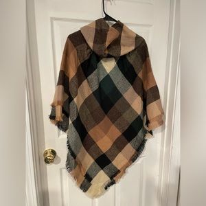 Sonoma Goods for Life One Size fleece/flannel plaid ruana/parka/shawl